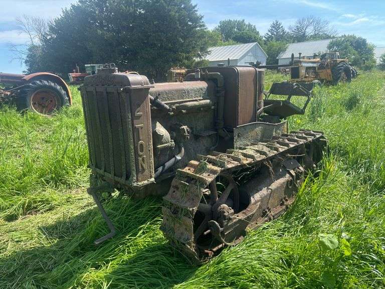 Caterpillar 2 Ton Crawler image