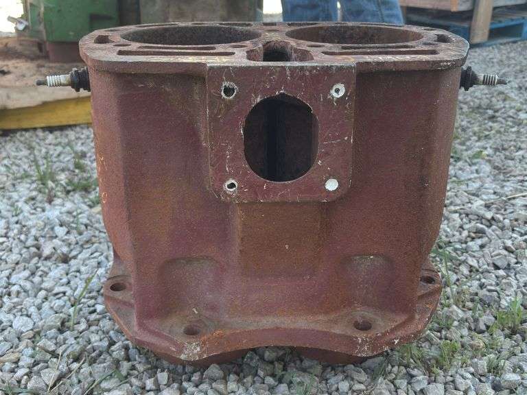 John Deere Early Model G Block