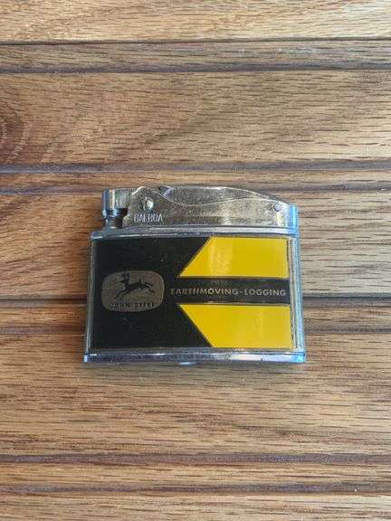 John Deere Lighter image