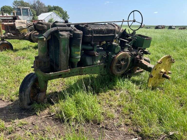 John Deere 70 Diesel image