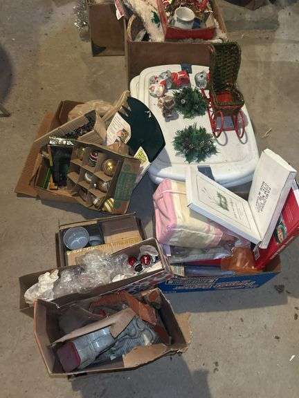 Christmas Decor and Items image