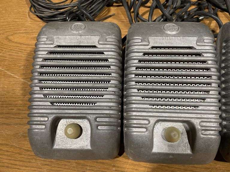 (4) Drive-In Movie Speakers