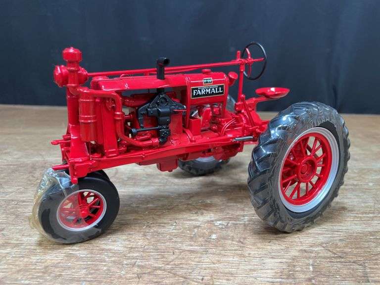1/16 Farmall F-20 Precision Ertl