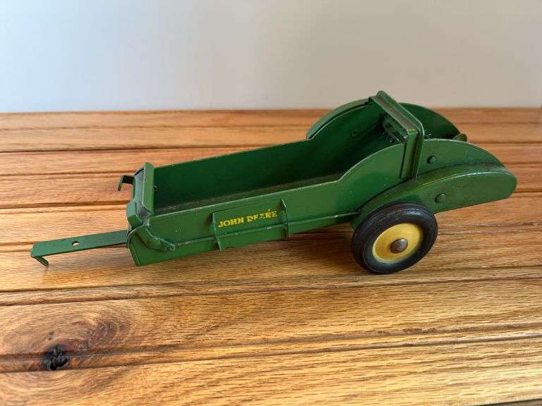 1/16 John Deere Spreader Eska image