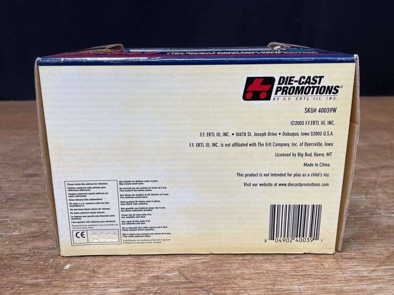 1/64 Big Bud 16V-747 Signature NIB DCP