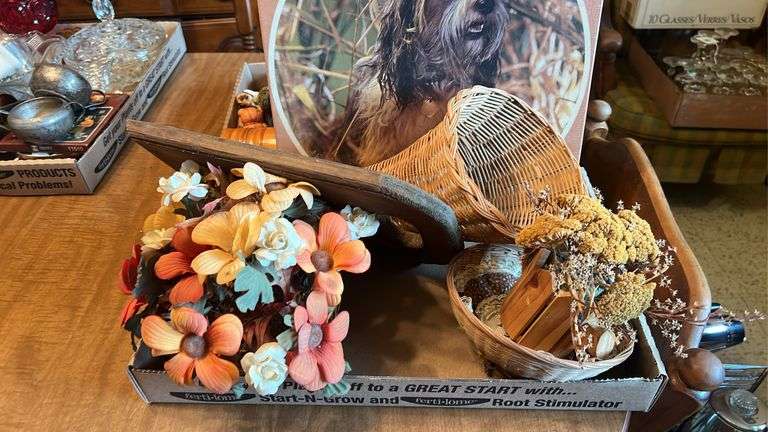Decor and Trinkets
