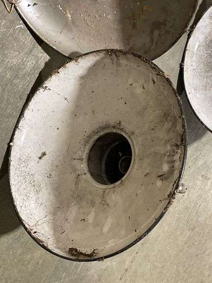 (4) Industrial green porcelain station lights