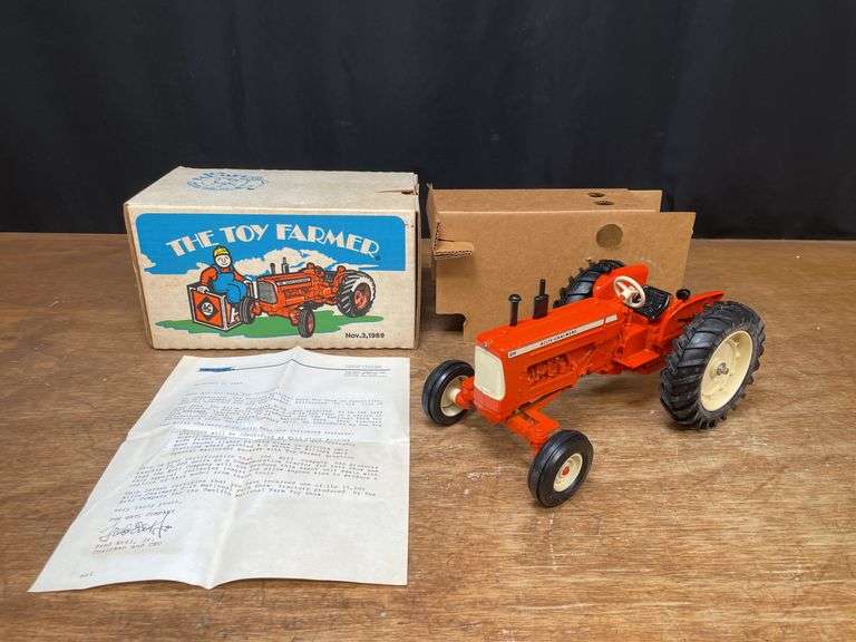 1/16 AC D19 1989 NFTS NIB Ertl image