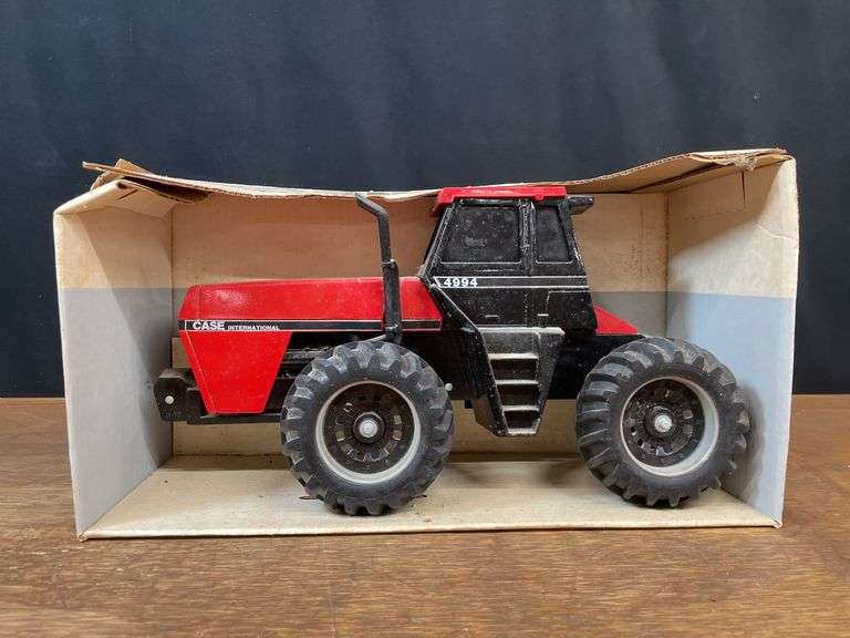 1/16 Case-IH 4994 NIB Ertl image