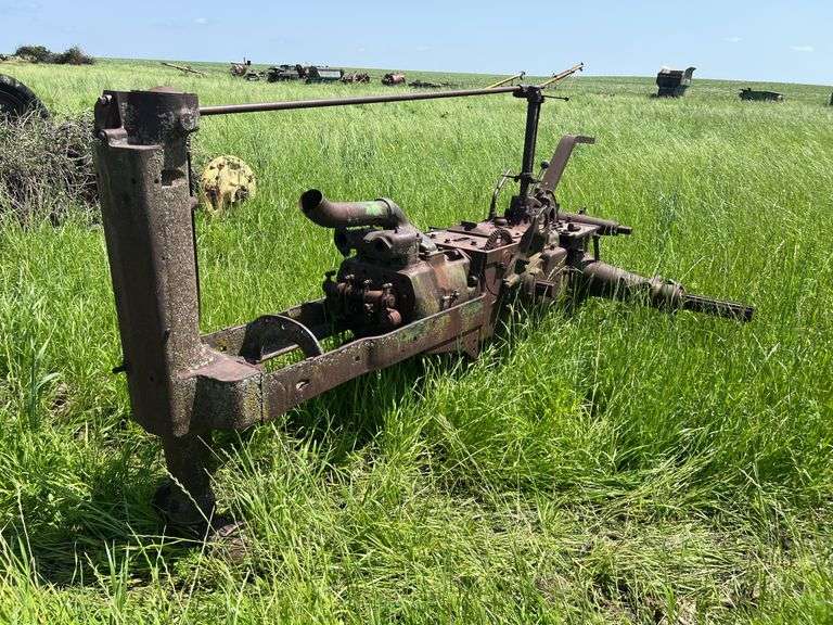 John Deere Model GM image