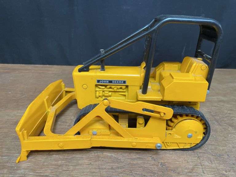 1/16 John Deere 450 Crawler Ertl