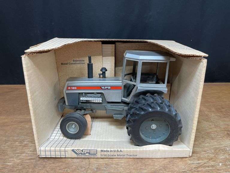 1/16 White 2-180 NIB SM image