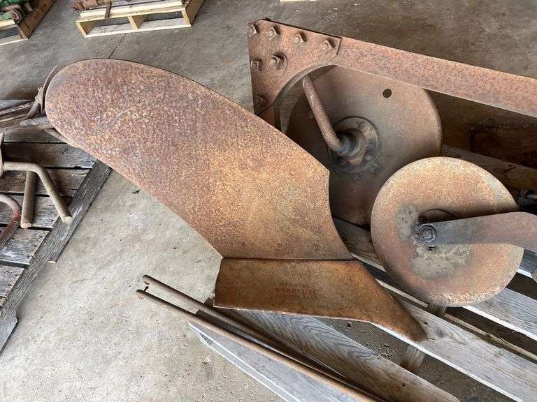 John Deere H Plow