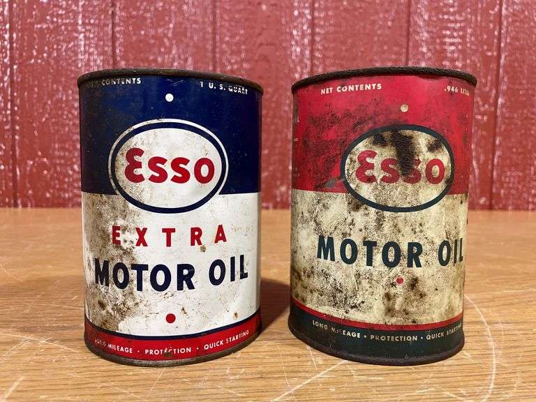(2) Cans of Esso Motor Oil image