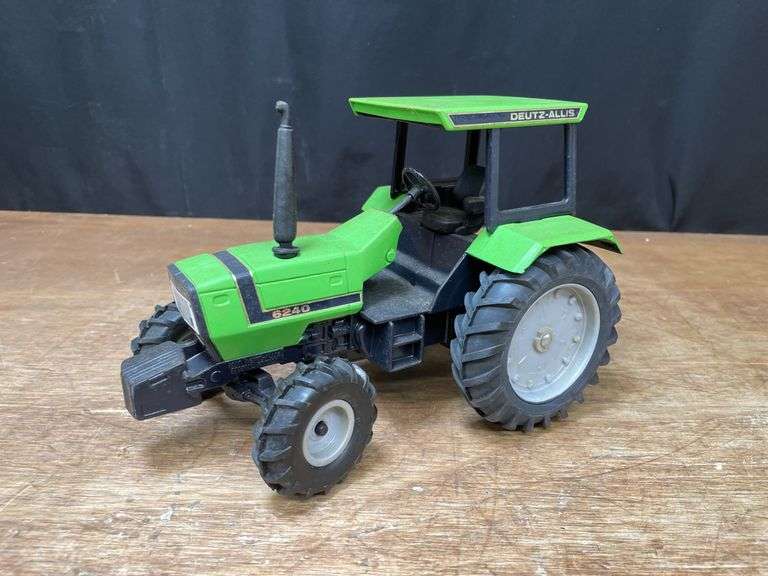 1/16 Deutz-Allis 6240 Special Edition NIB Ertl