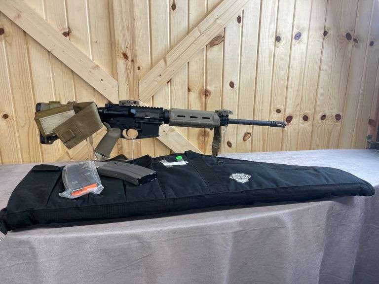 Spike's Tactical Model SL15 5.56 Semiauto Rifle image
