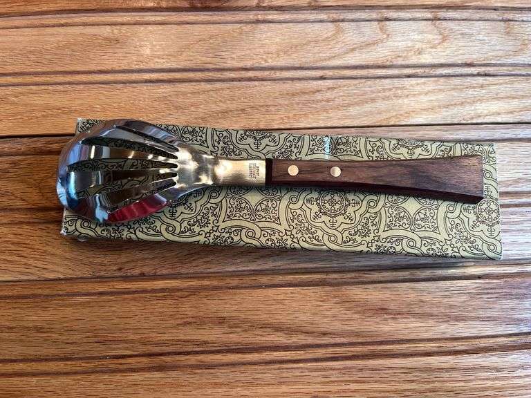 (6) John Deere Kitchen Utensils