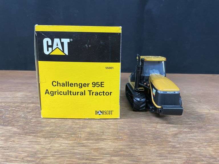 1/32 Caterpillar 95E Challenger NIB Norscot