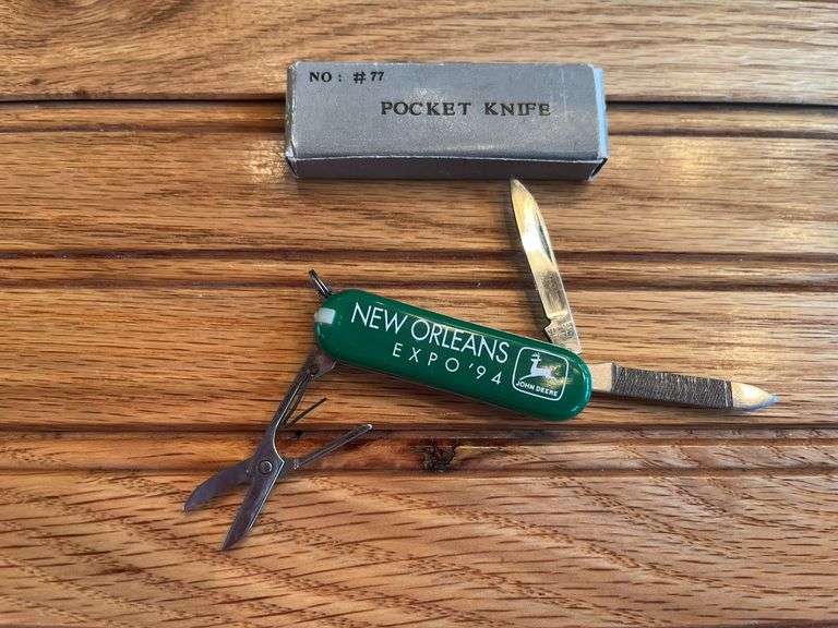 (2) John Deere Knives