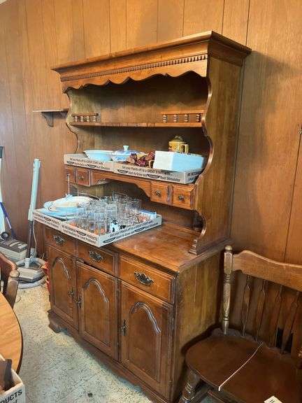Hutch image