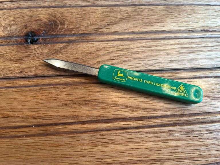 (2) John Deere Knives