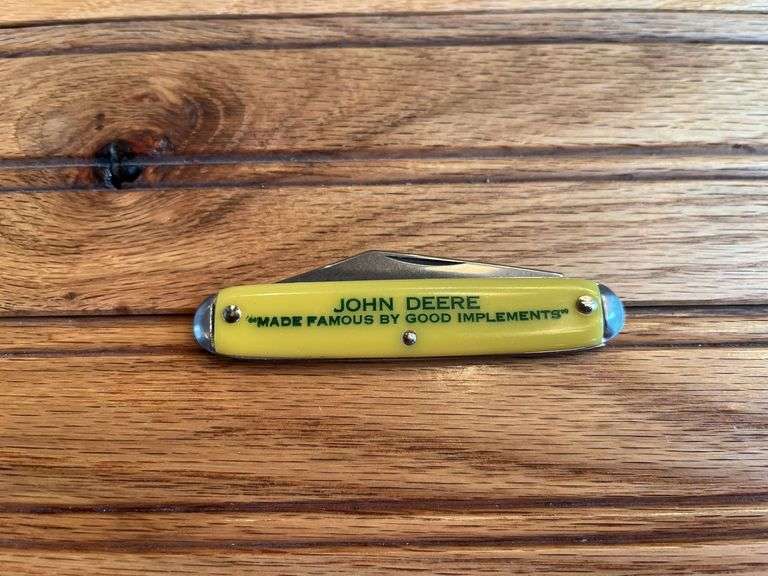 John Deere Pocket Knife image