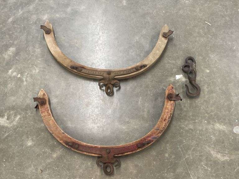 1885 Buggy Harness Yokes image