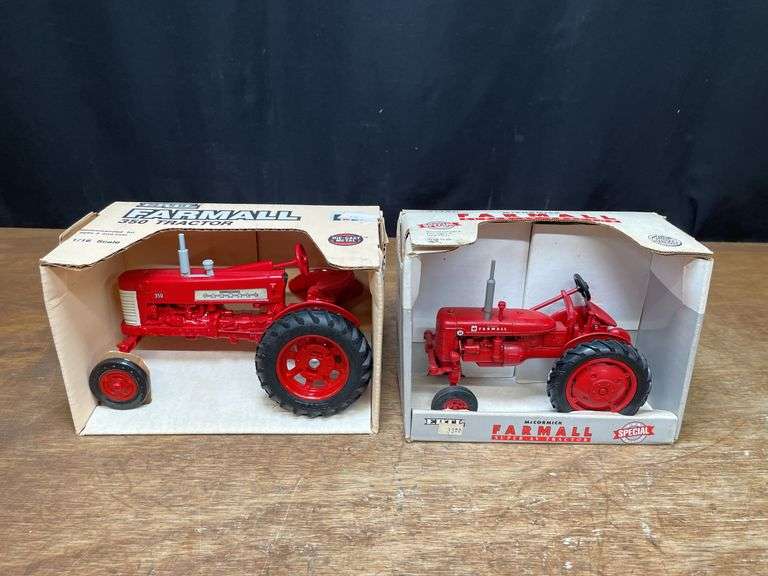 (2) 1/16 Farmall 350 + Super AV NIB Ertl image