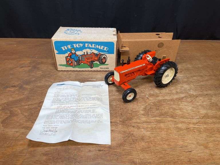 1/16 AC D19 1989 NFTS NIB Ertl image