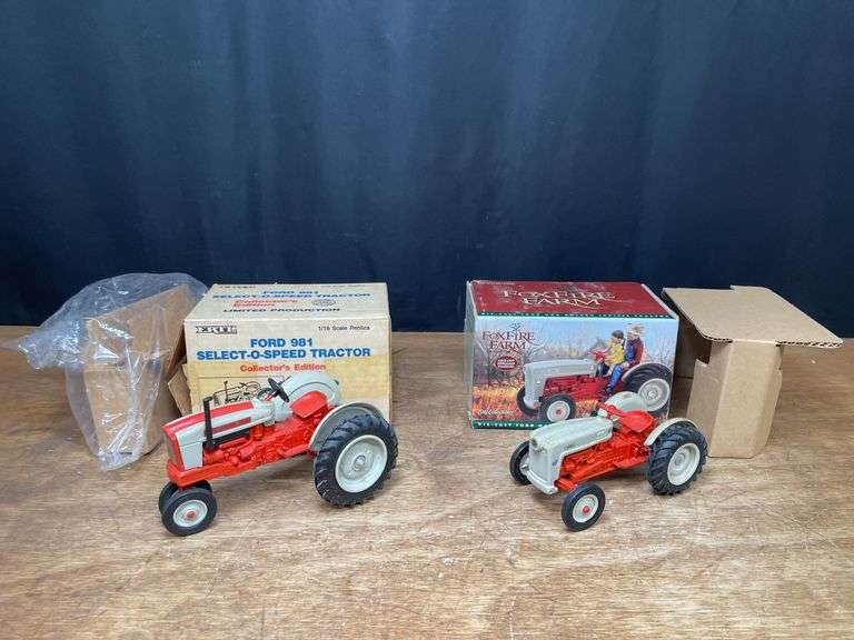 (2) 1/16 Ford 981 + NAA NIB Ertl