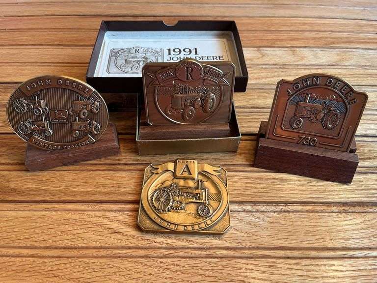 (4) John Deere Calendar Medallions image