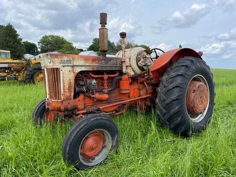 JI Case 910-B LP Wheatland image