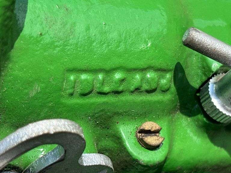 Marvel Schebler DLTX 10 Carburetor