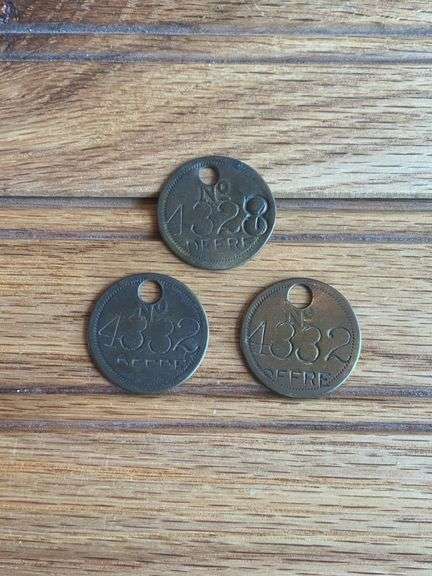 (3) Deere Tool Tags