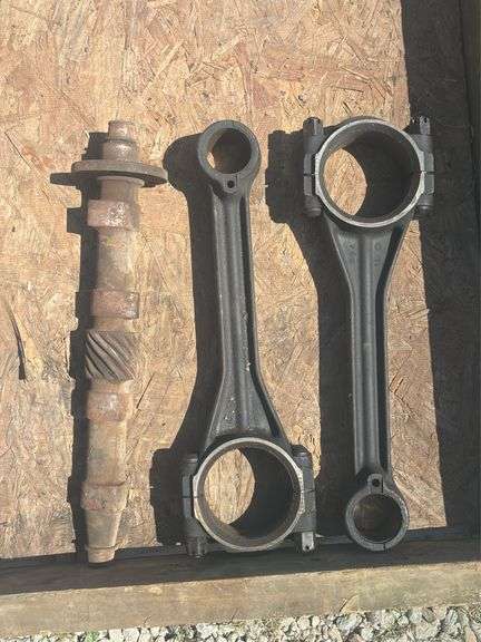 John Deere Model G Rod Set and Camshaft image
