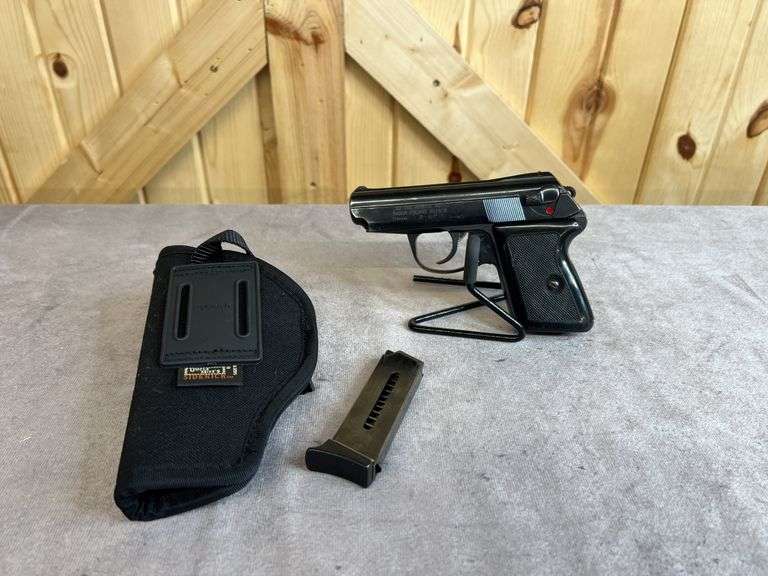 Radom P64 9x18 Makarov Semiauto Pistol image