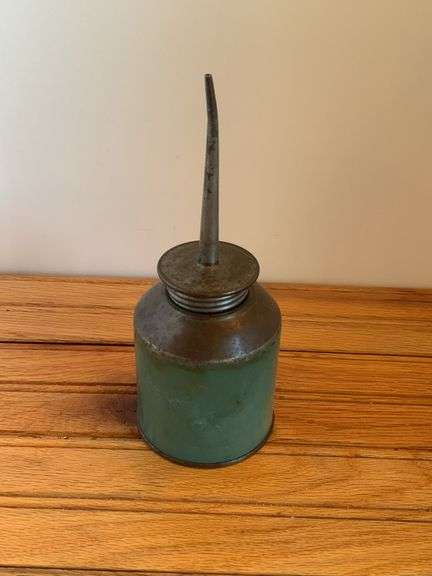 John Deere Blue Oil Can