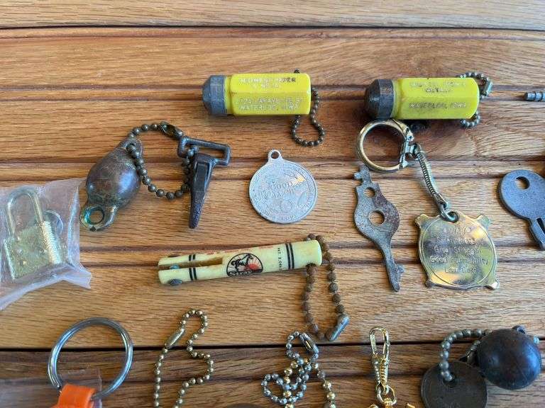 Keychain Lot