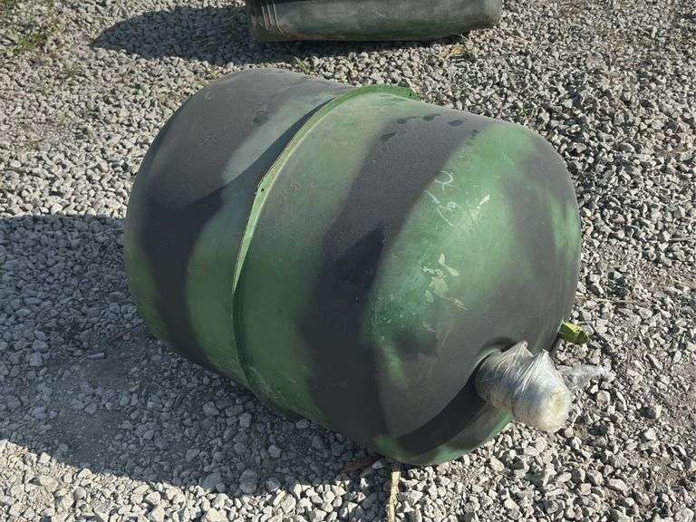 John Deere New Generation Fuel Tank image