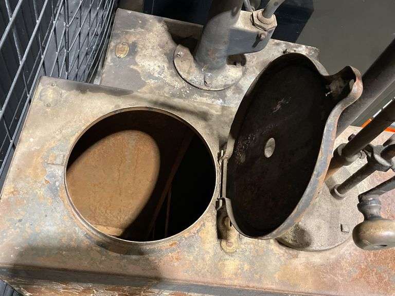 Oil Tank
