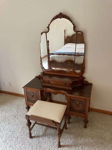 Vintage Vanity with Stool