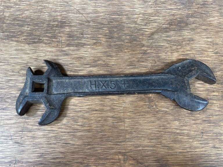 Moline Plow Co. Wrench