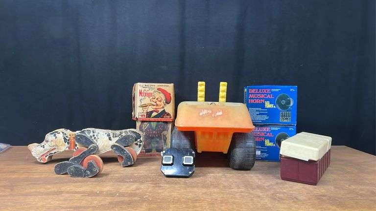 Miscellaneous Lot image