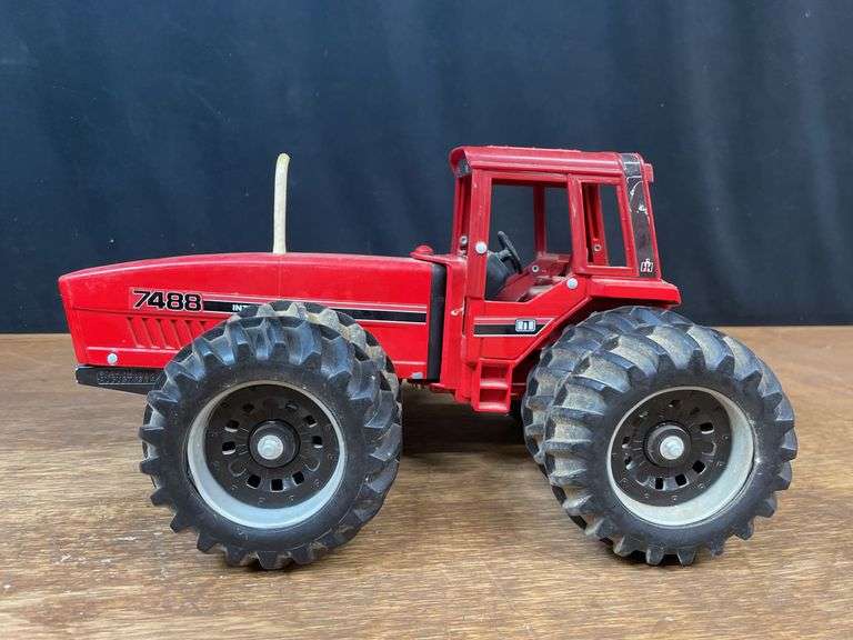 1/16 IH 7488 Collector Ertl