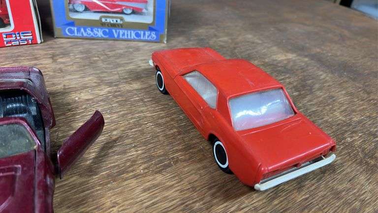 (6) Cars