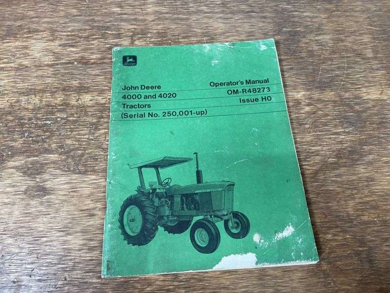 John Deere 4000 + 4020 Operators Manual image