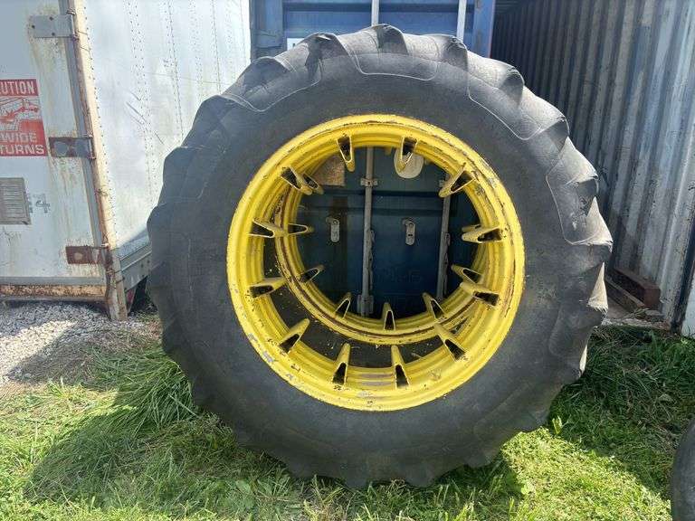 Mismatched Rear Tires image