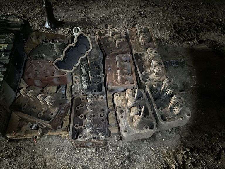 (12) Minneapolis Moline Heads image
