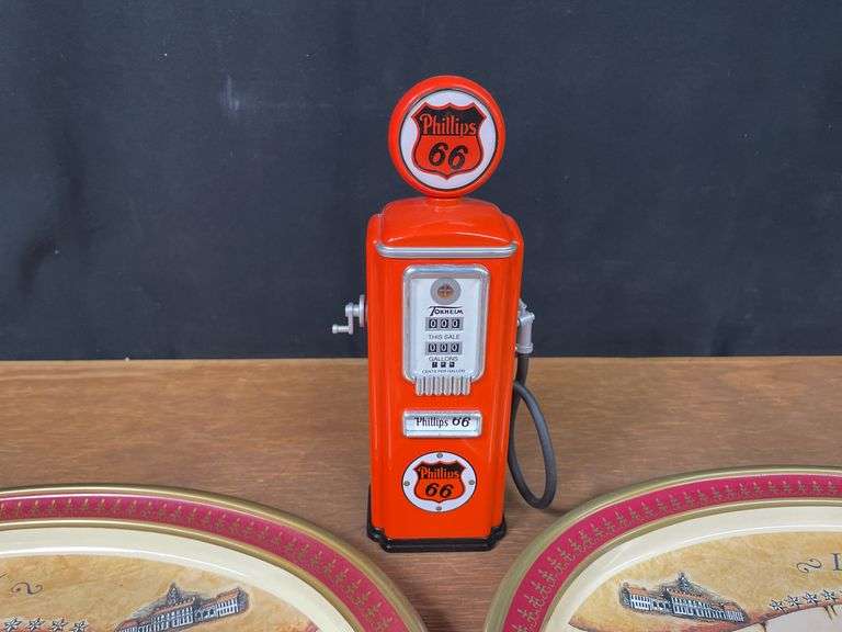 Gas Pump, Tray, Stickers, Collector Cards