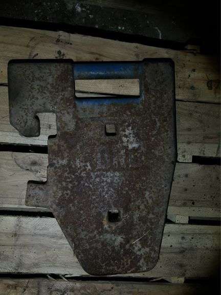 (1) Ford Suitcase Weight image